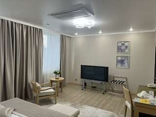 Гостиница Персона Челябинск Номер люкс улучшенный (с завтраком)-5